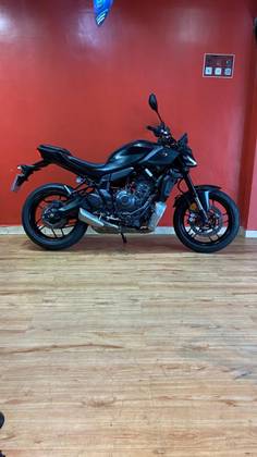 YAMAHA MT-07 CONNECTED ABS 